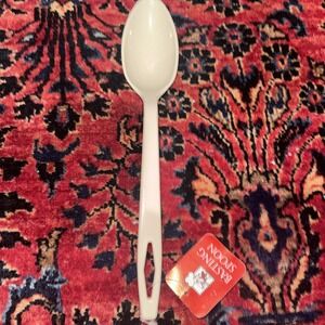 Vintage Tailor Made Basting Spoon Nylon Plastic Almond 11.5" USA NWT